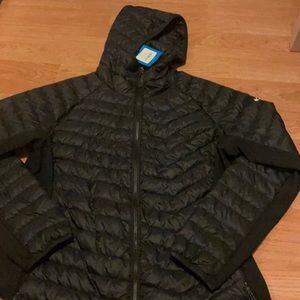 NWT Columbia hooded puffer jacket